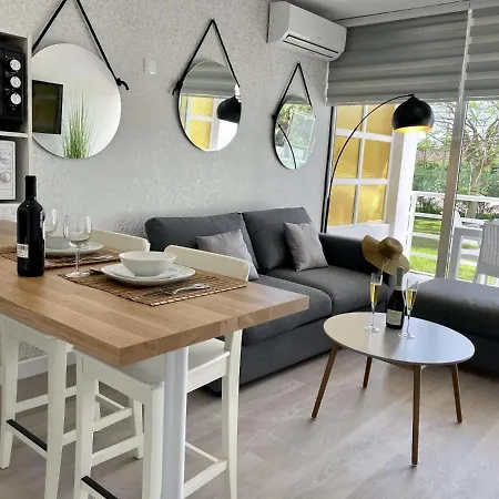 Pretty Pool View * Playa del Inglés