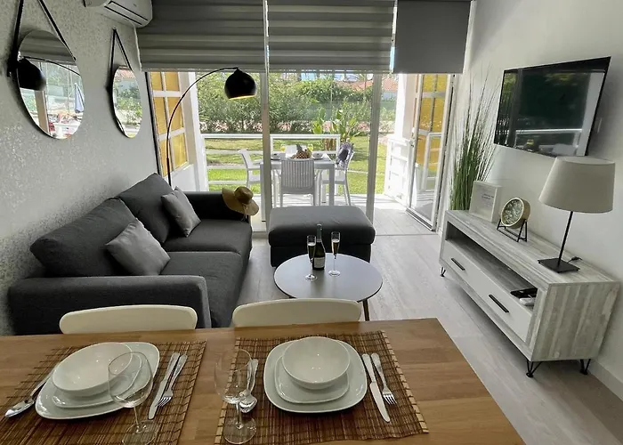 Daire Pretty Pool View Playa del Ingles (Gran Canaria)